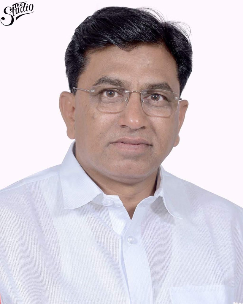 Portrait of Shri Shivkaran Janu